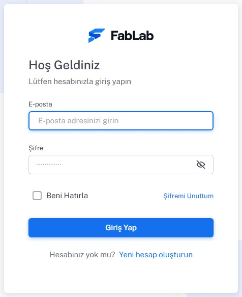 Giriş ekranı: E-posta, Şifre, Beni Hatırla, Şifremi Unuttum ve Giriş Yap